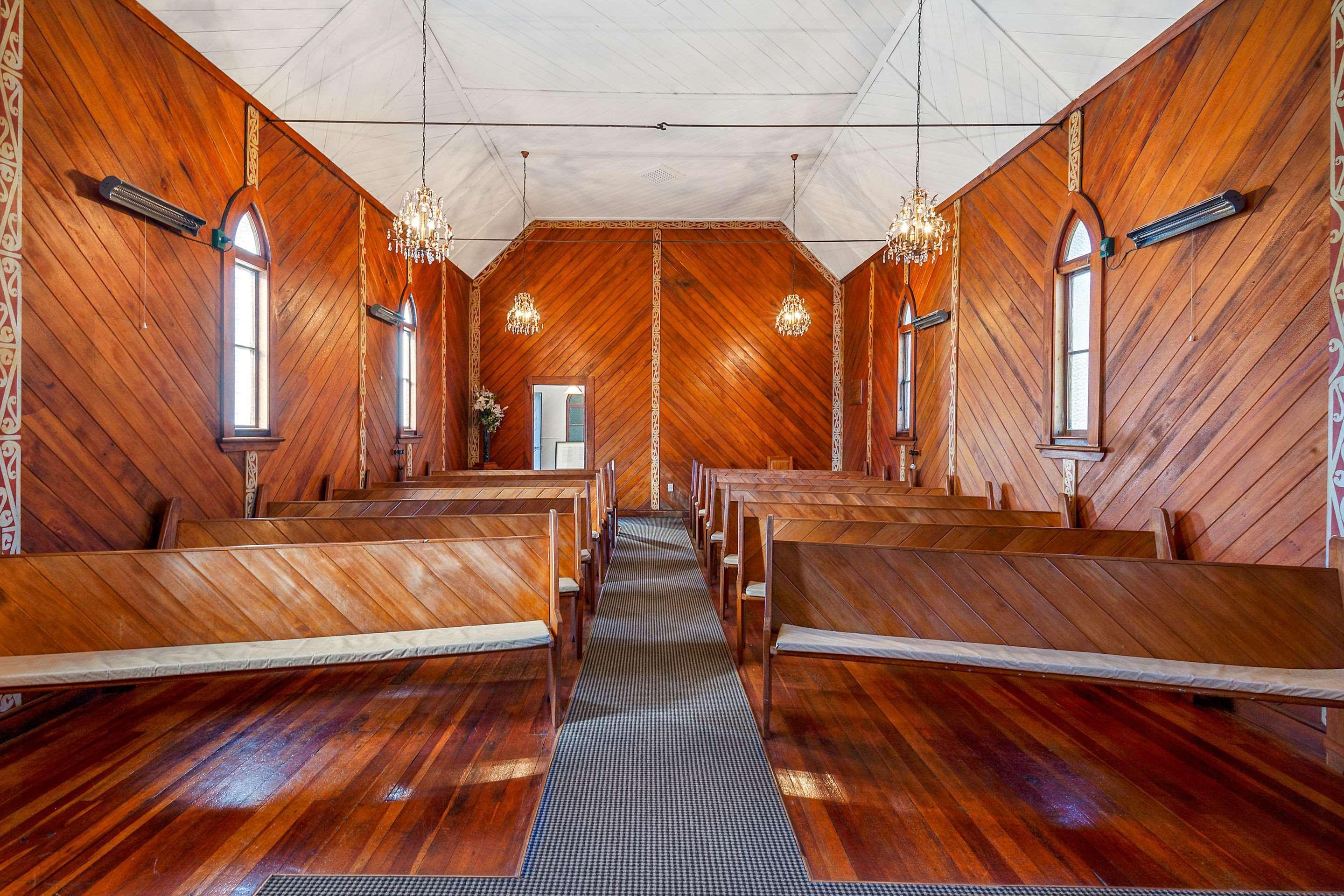 Huka Falls Resort Taupo Exteriér fotografie Interior of the church