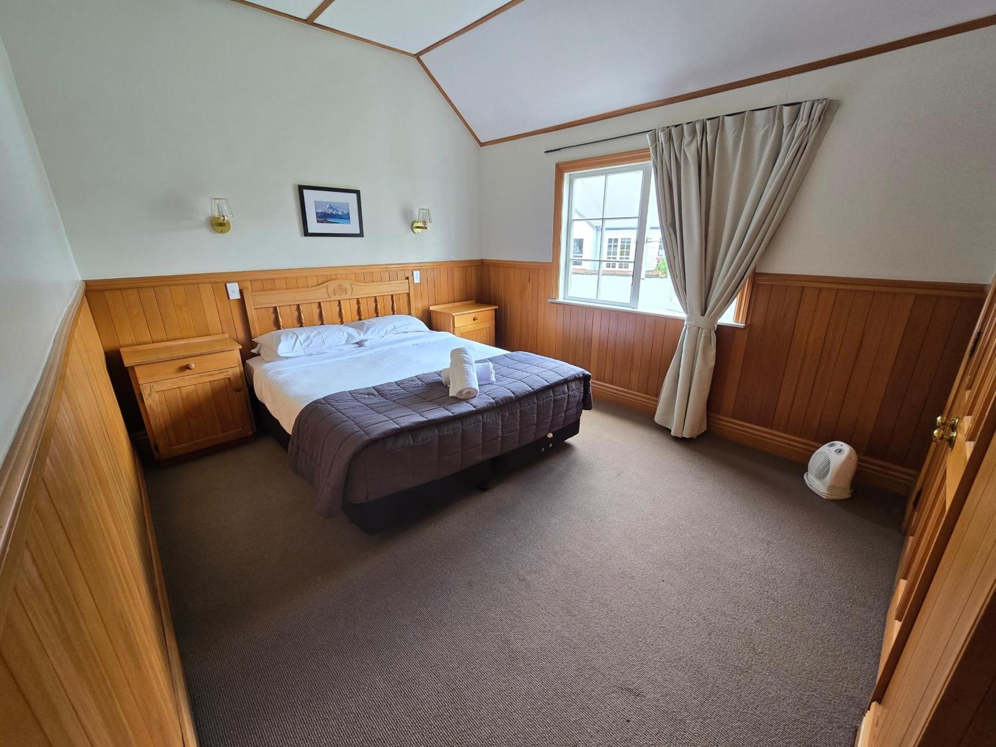 Huka Falls Resort Taupo Exteriér fotografie A room at the hotel
